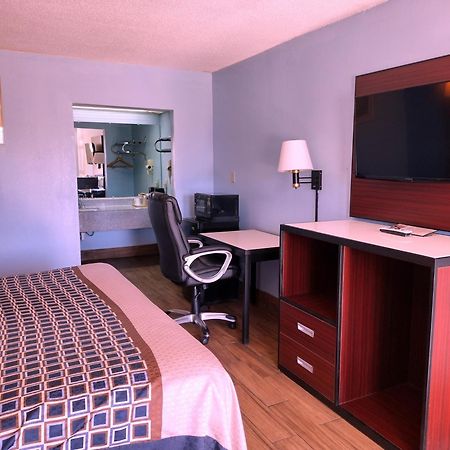 Rodeway Inn Richland Exteriér fotografie